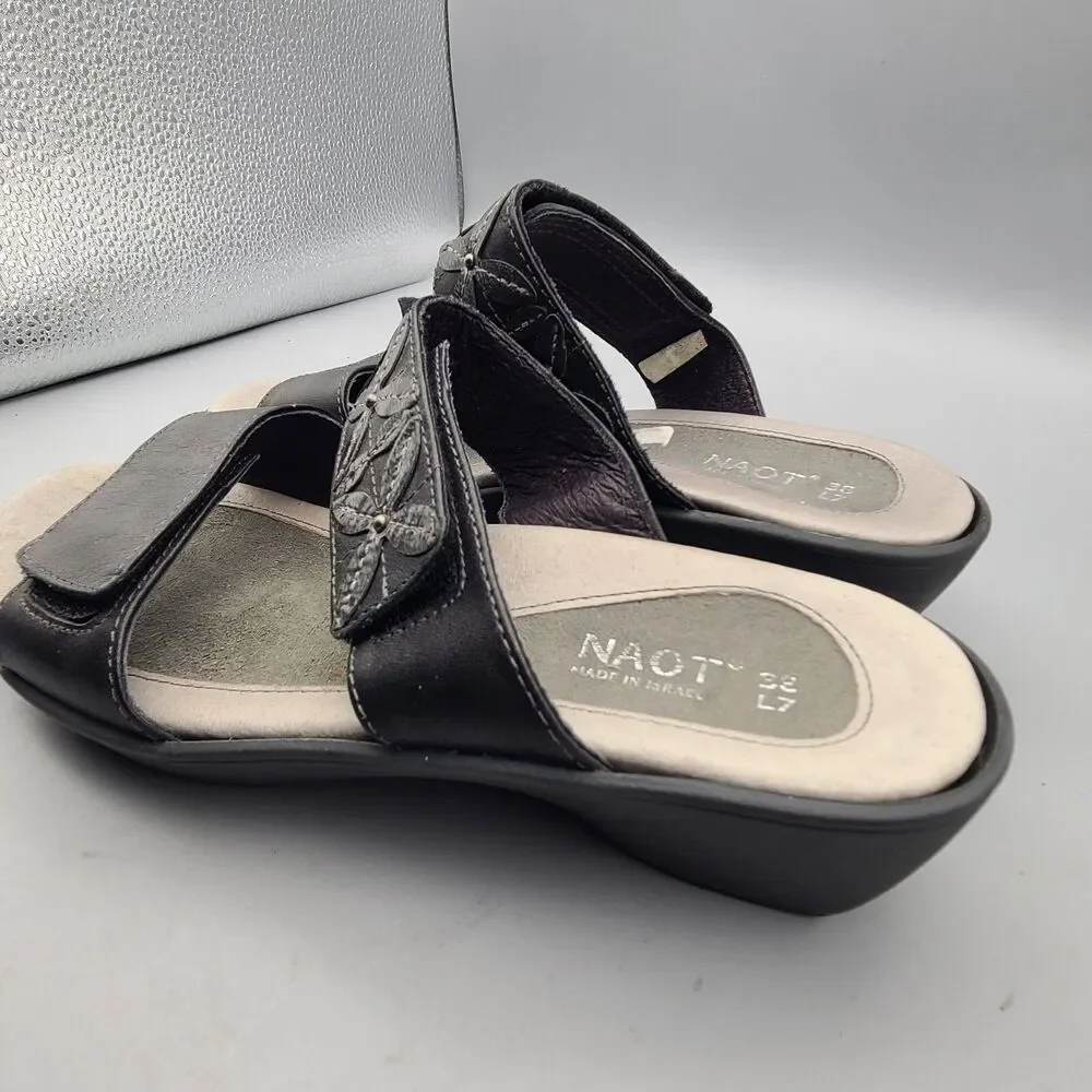 Naot womens sandals